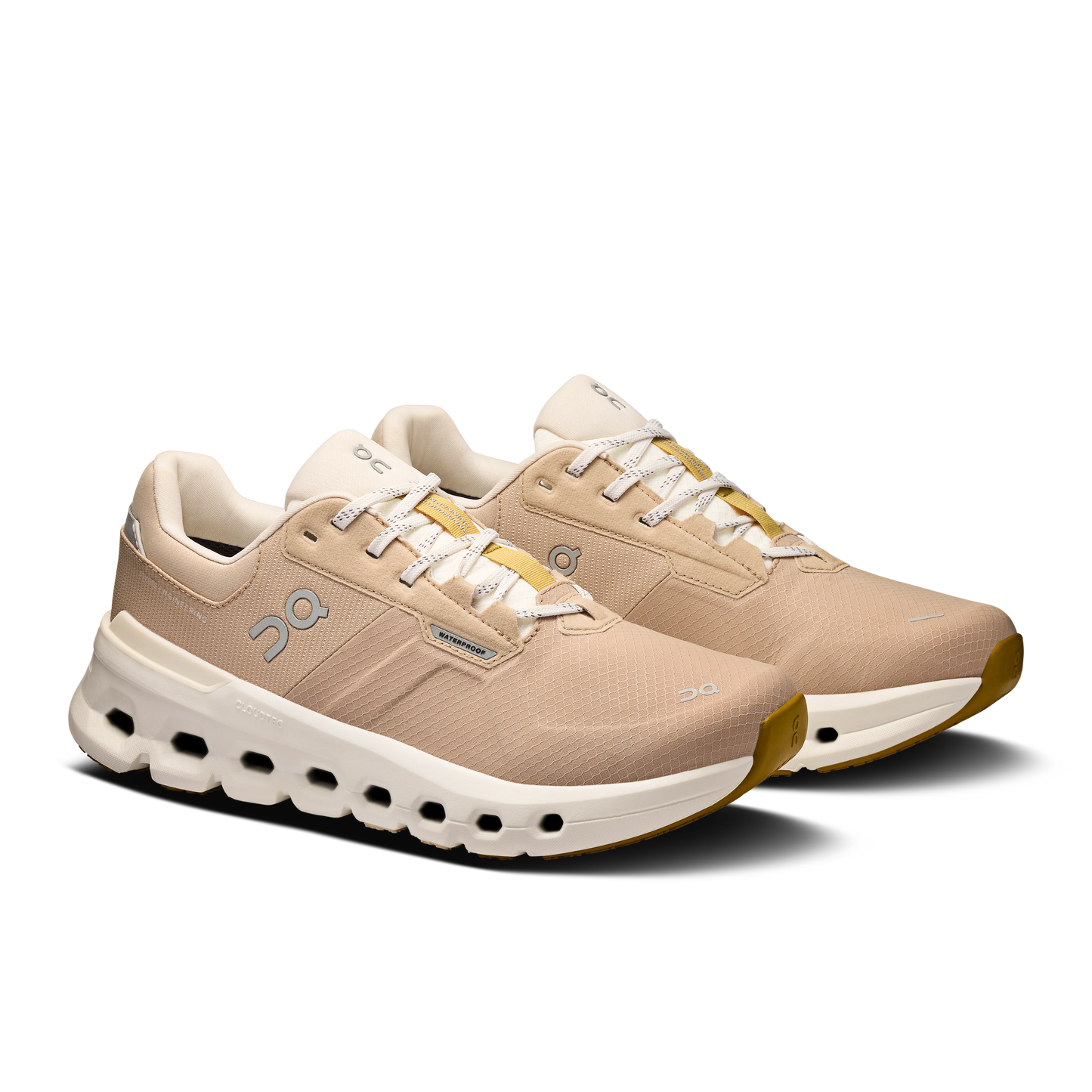 Cloudrunner 2 Waterproof Sand | Dew