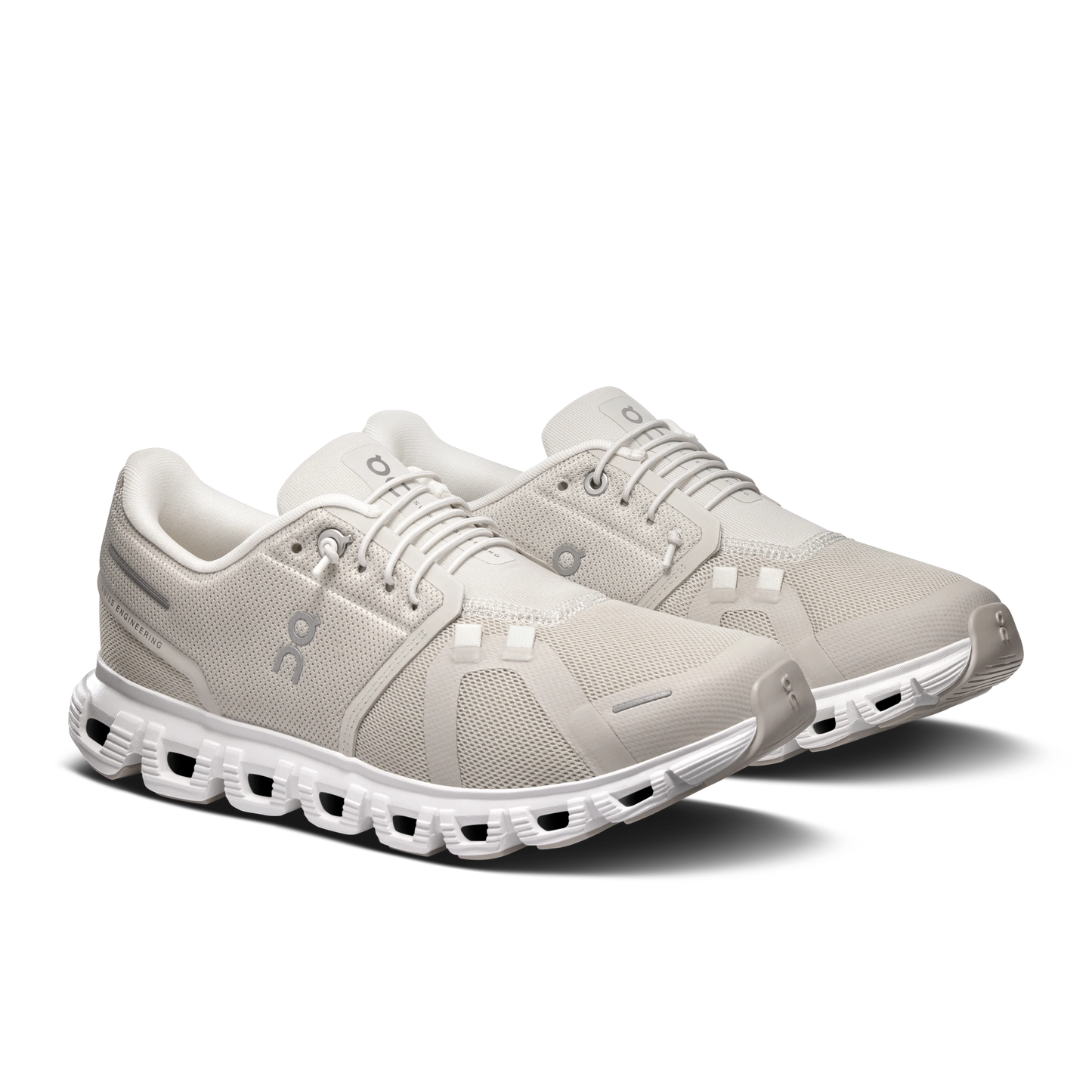 Cloud 6 Pearl | White