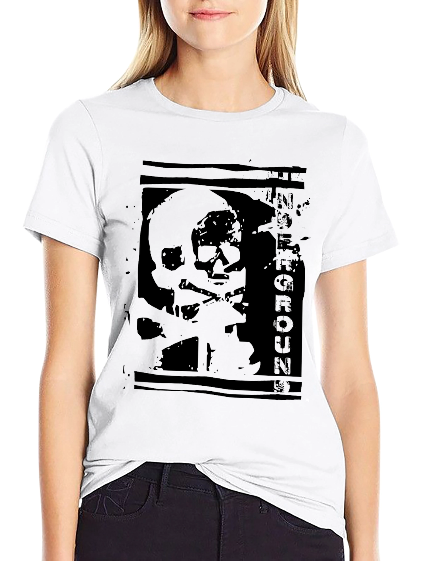 Edgy Skull Graphic Print Black T-Shirt