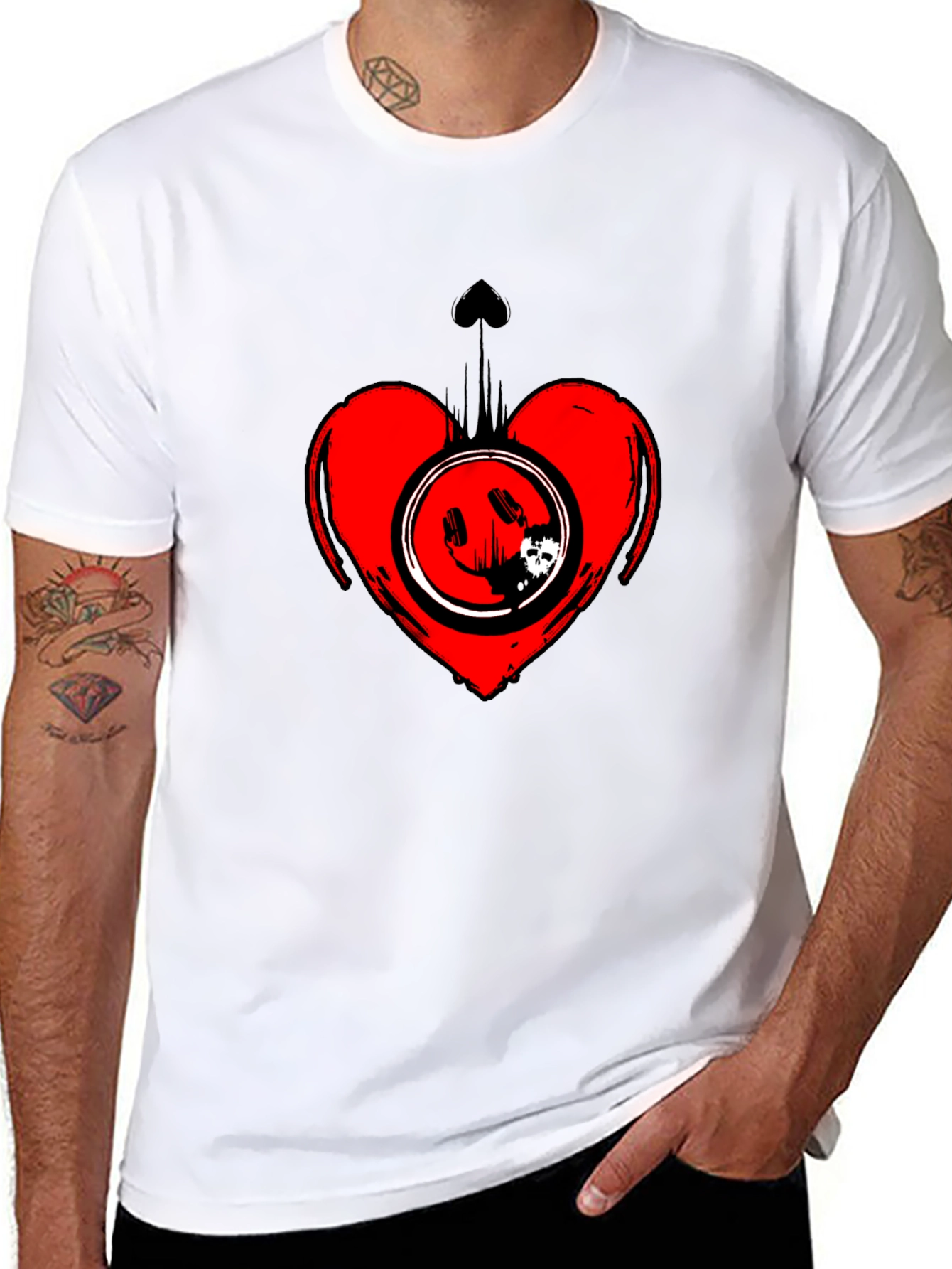 Heart Smiley Graphic Black T-Shirt