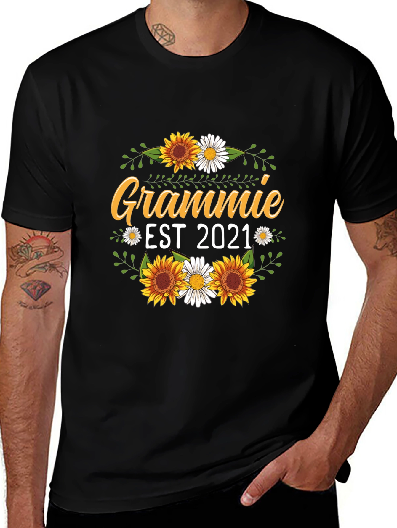 Grammie Est 2021 Sunflower T-Shirt