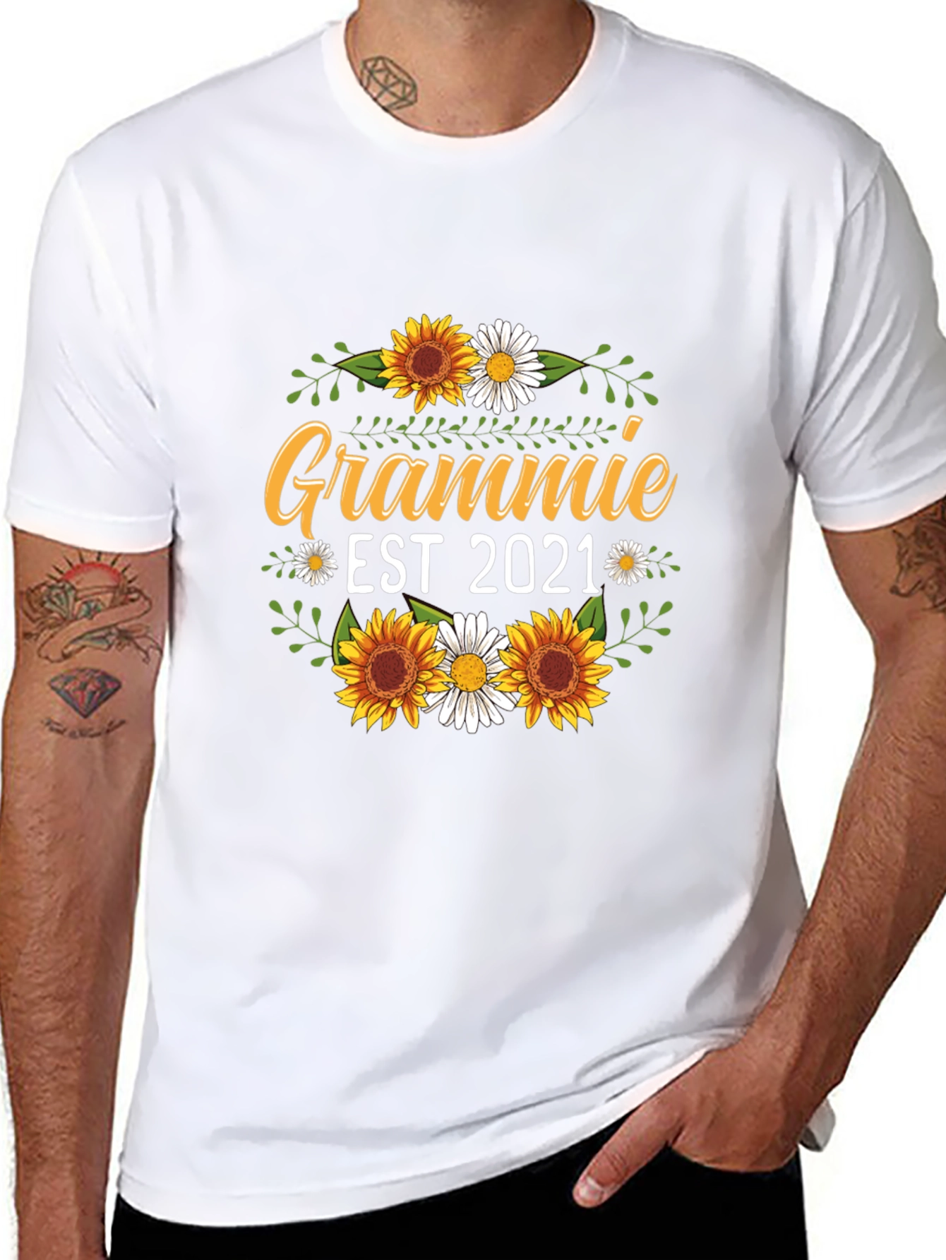 Grammie Est 2021 Sunflower T-Shirt