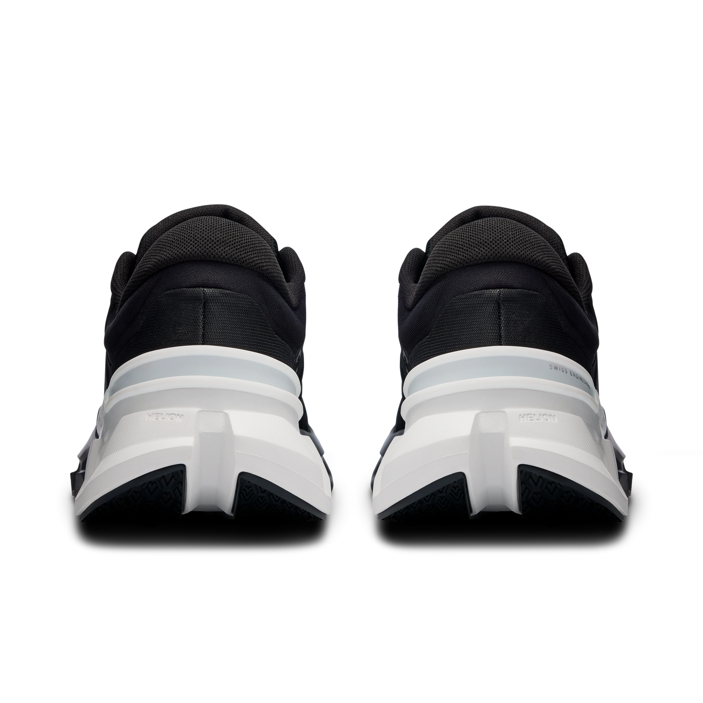 Cloudflyer 5 Black | White