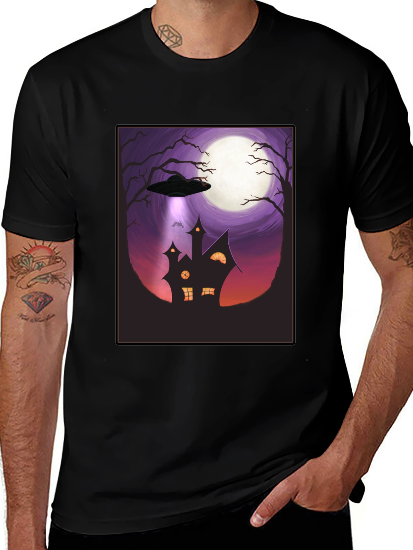 UFO Halloween T-Shirt - Haunted House Abduction