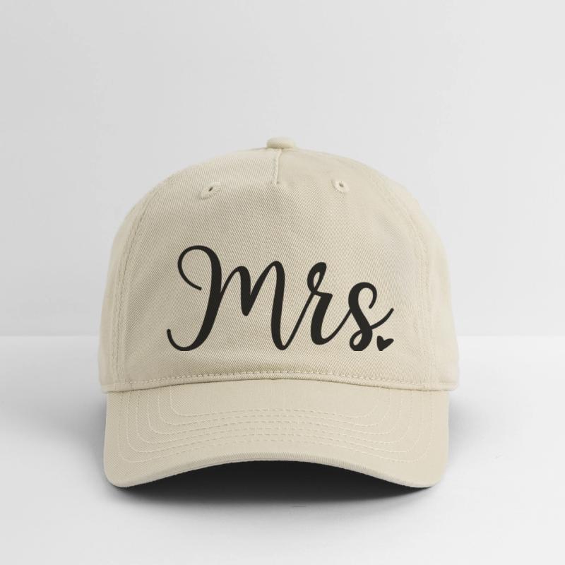 Mrs with heart wedding gift idea