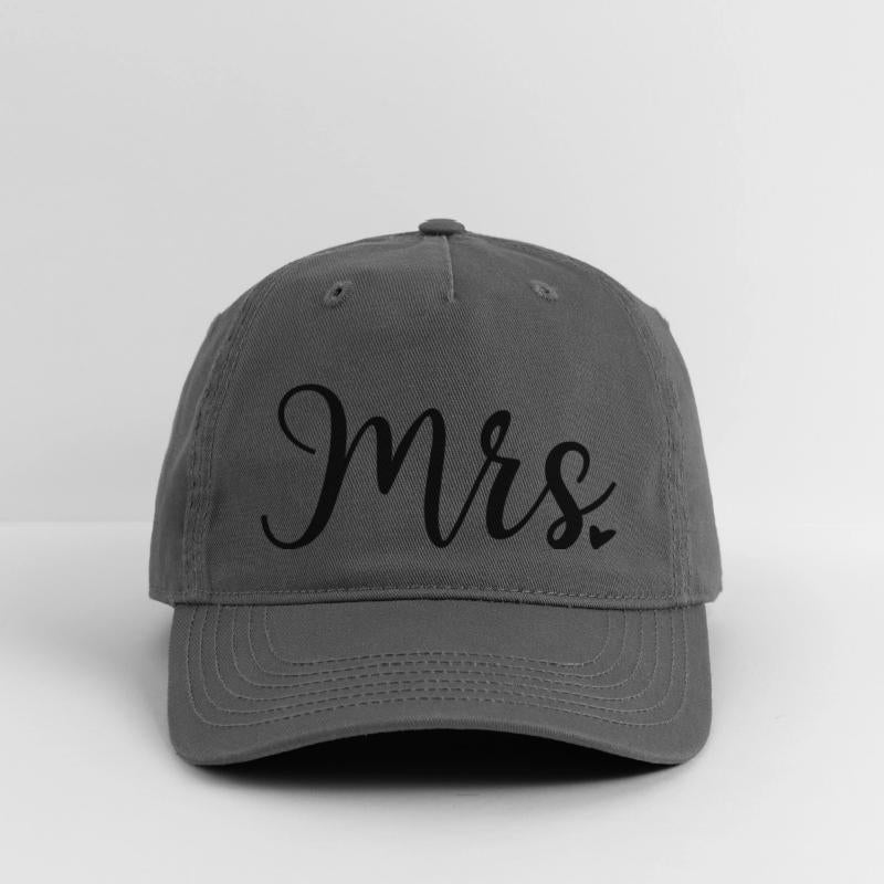 Mrs with heart wedding gift idea