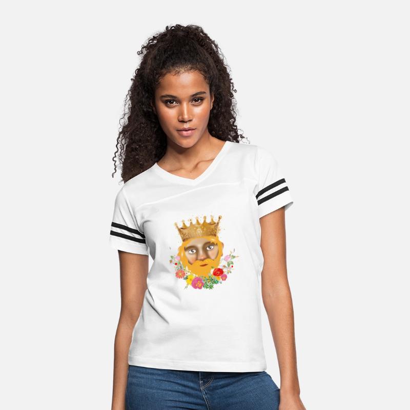 The king with a crown as a puppet theater portrait