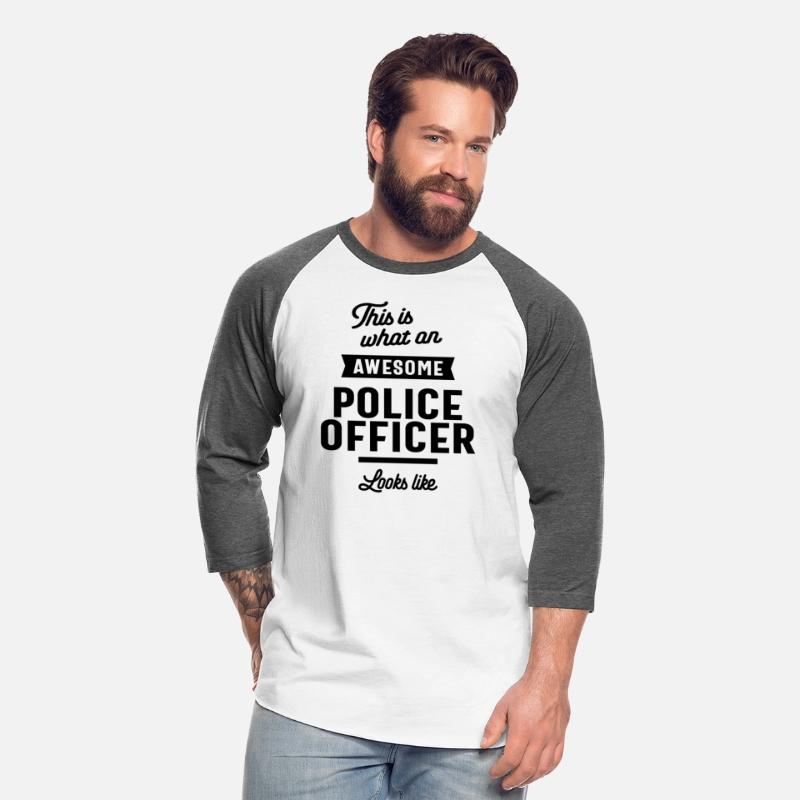 This is What an Awesome Police Officer Looks Like